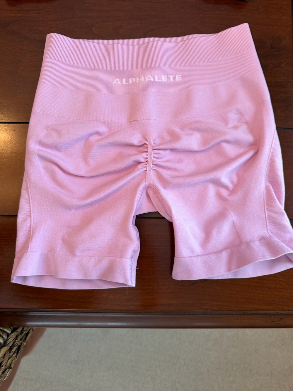 Alphalete amplify contour  Scrunch Seamless short poise